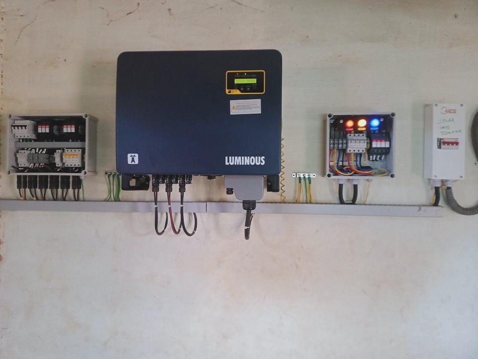 Loom Solar HJT 730wp SPV👉Loom Solar Panel 730wp x 41 no’s 👉 Luminous 30kw solar on-grid invert (3)